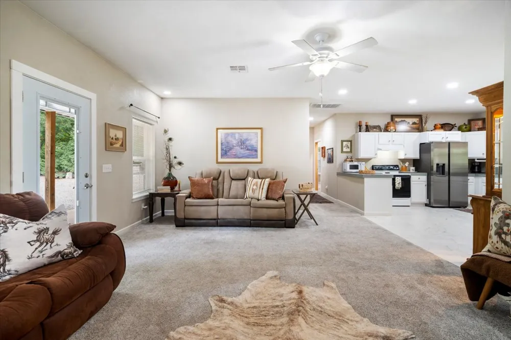 510 E Main Street Beggs, OK 74421