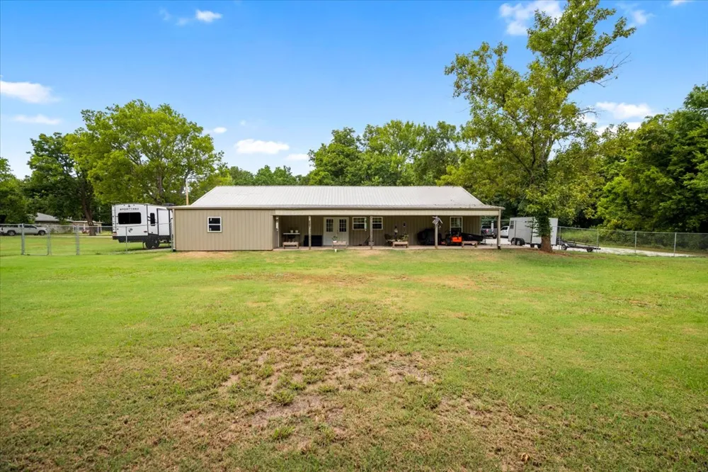 510 E Main Street Beggs, OK 74421