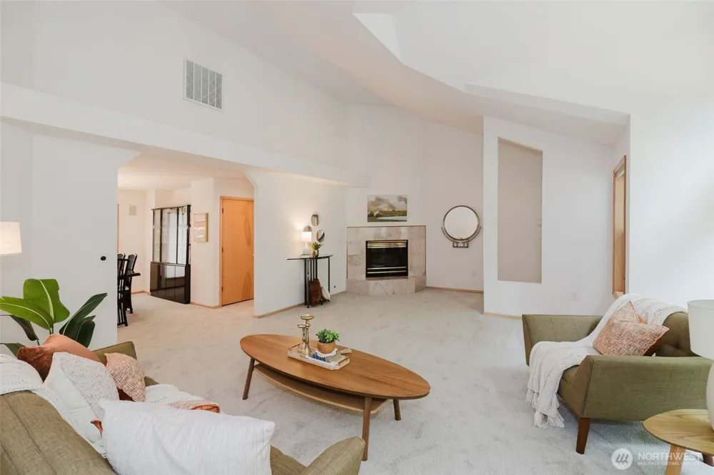 7063 E Owl Ridge Lane Port Orchard, WA 98366