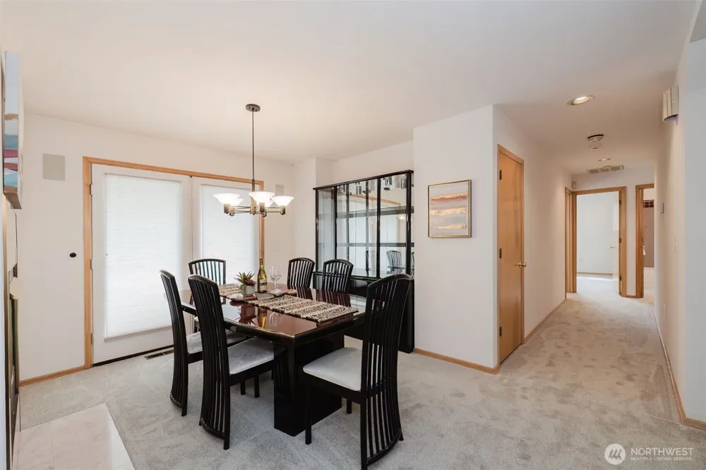 7063 E Owl Ridge Lane Port Orchard, WA 98366