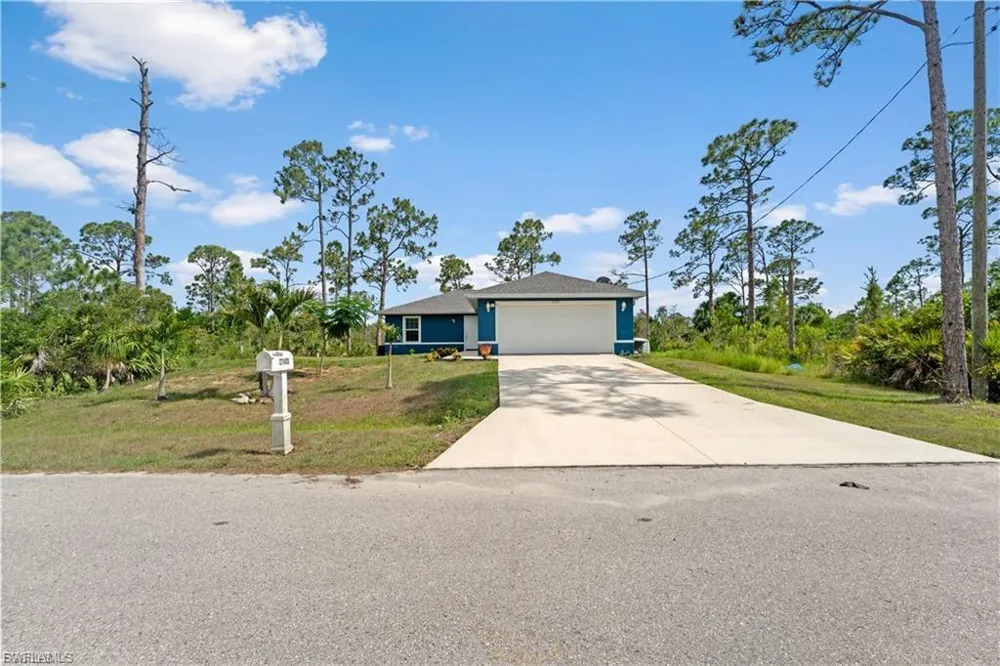 27433 Las Lomas Drive Punta Gorda, FL 33955