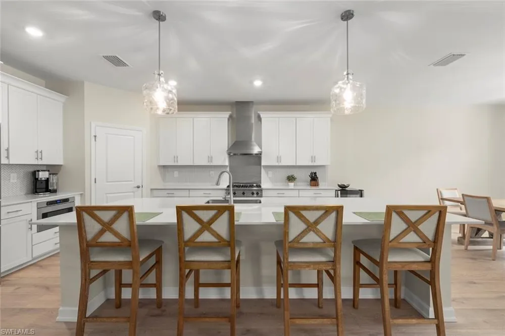 19070 Hinkley Drive Estero, FL 33928