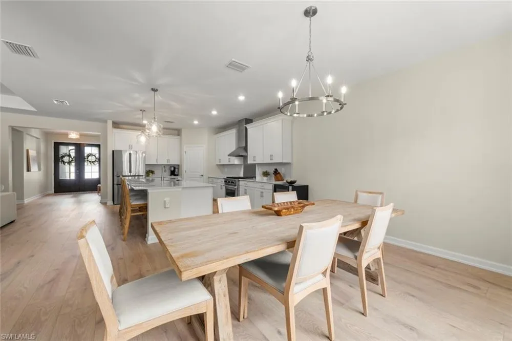 19070 Hinkley Drive Estero, FL 33928