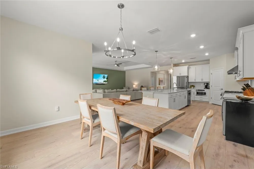 19070 Hinkley Drive Estero, FL 33928