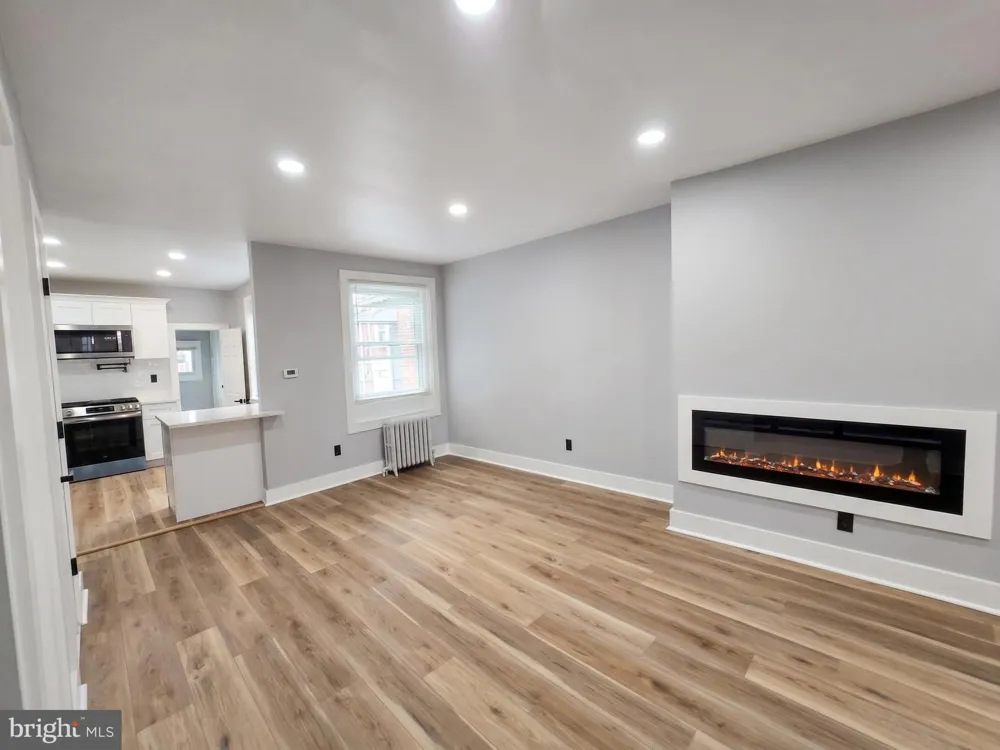 5620 CAMAC STREET Philadelphia, PA 19141