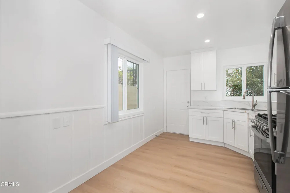 268 E Providencia Avenue #H Burbank, CA 91502