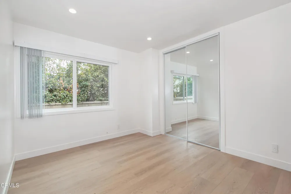 268 E Providencia Avenue #H Burbank, CA 91502