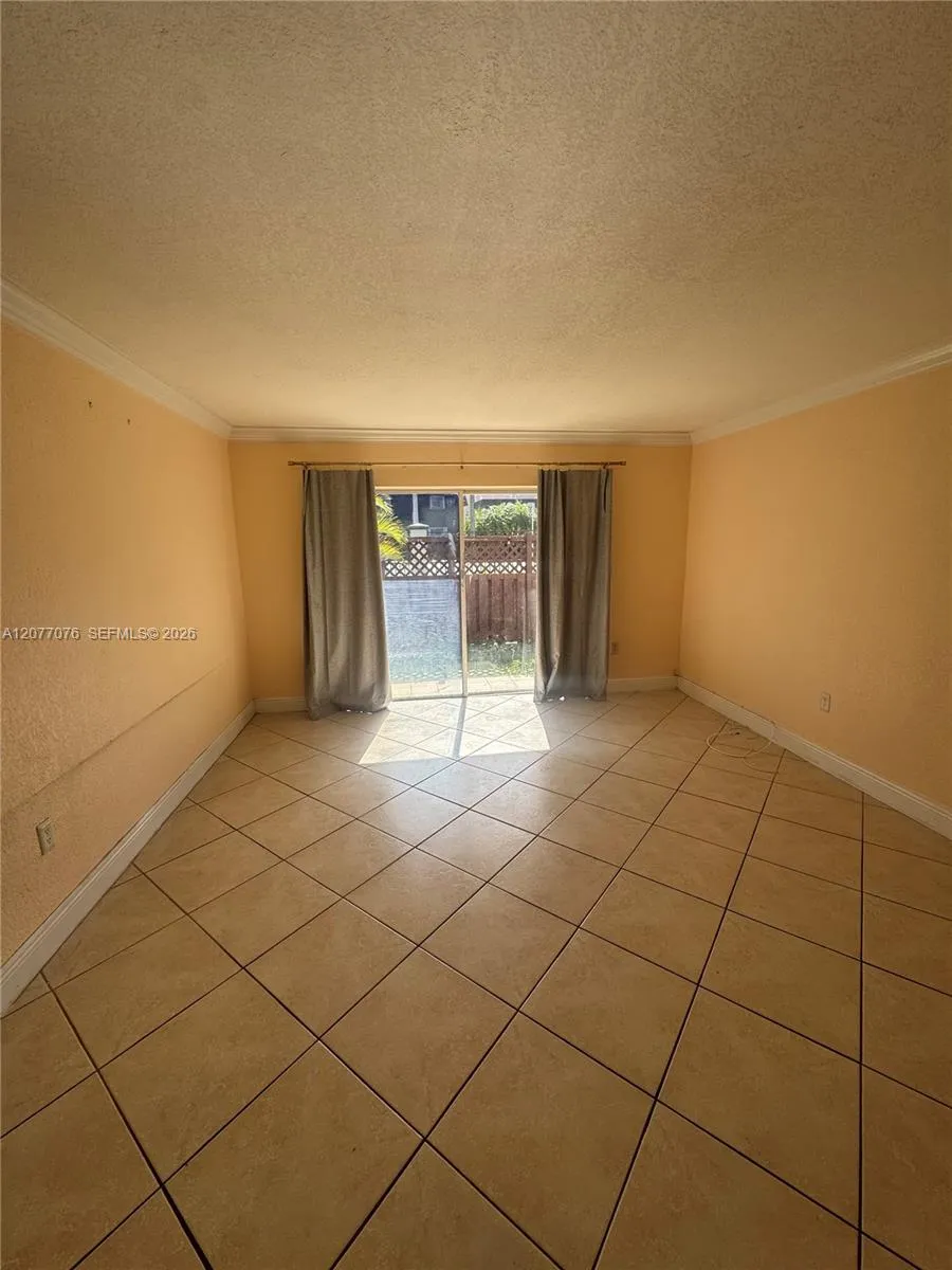 8601 SW 94th St #103W Miami, FL 33156
