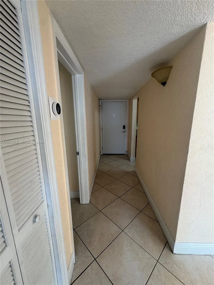 8601 SW 94th St #103W Miami, FL 33156