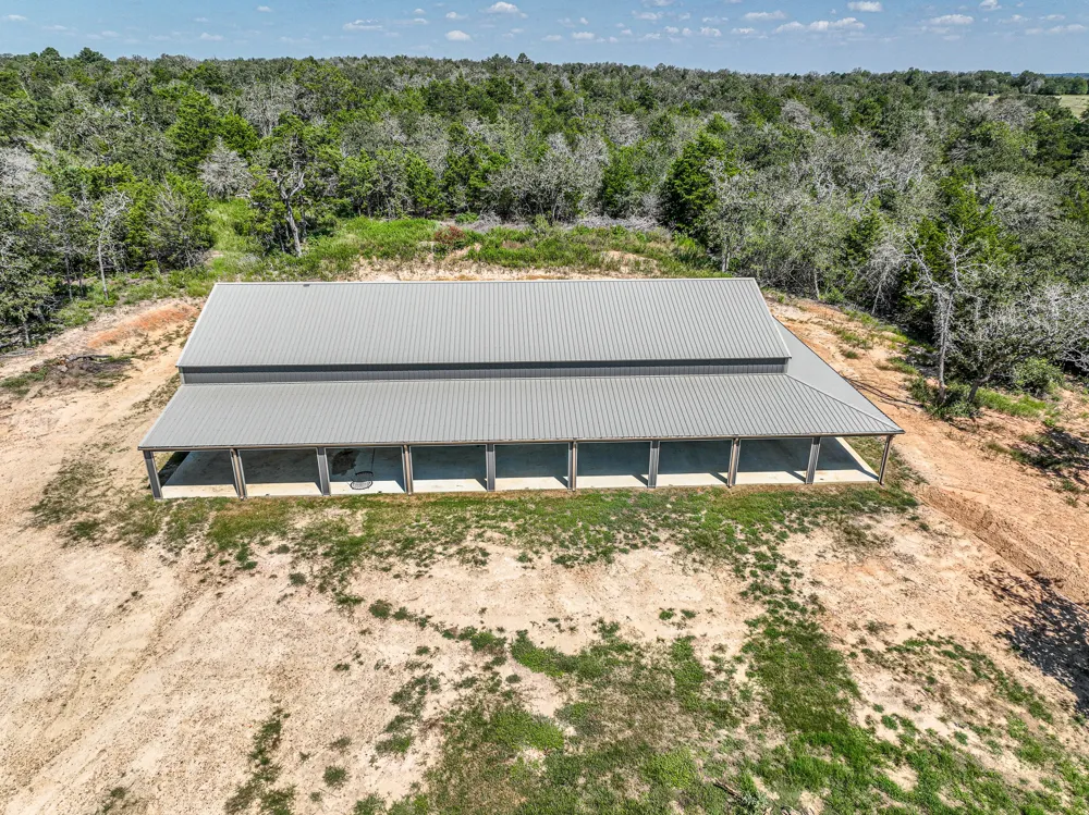 500 Colony Line Trail Dale, TX 78616