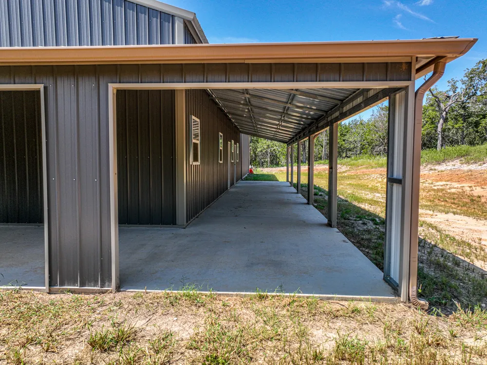 500 Colony Line Trail Dale, TX 78616