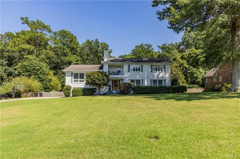 13 Greenbriar Lane