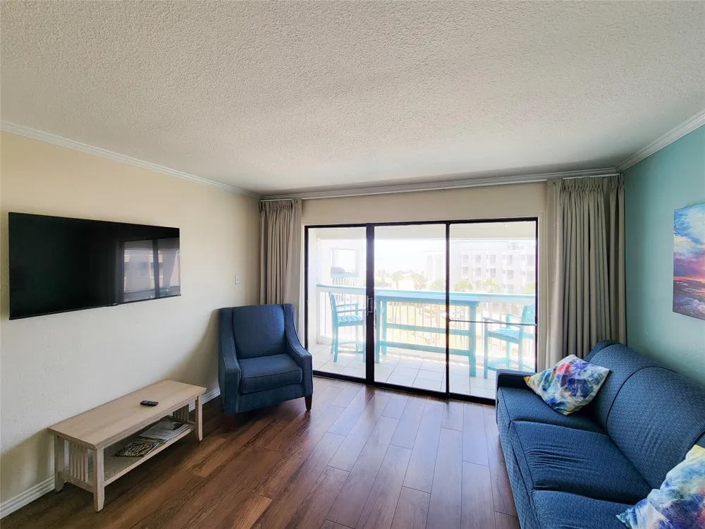6102 Seawall Boulevard #330 Galveston, TX 77551