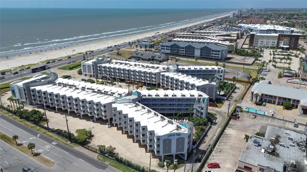 6102 Seawall Boulevard #330 Galveston, TX 77551
