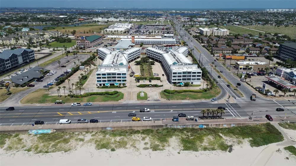 6102 Seawall Boulevard #330 Galveston, TX 77551