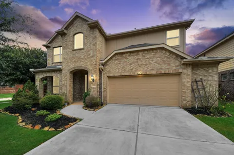 23714 Via Viale Drive