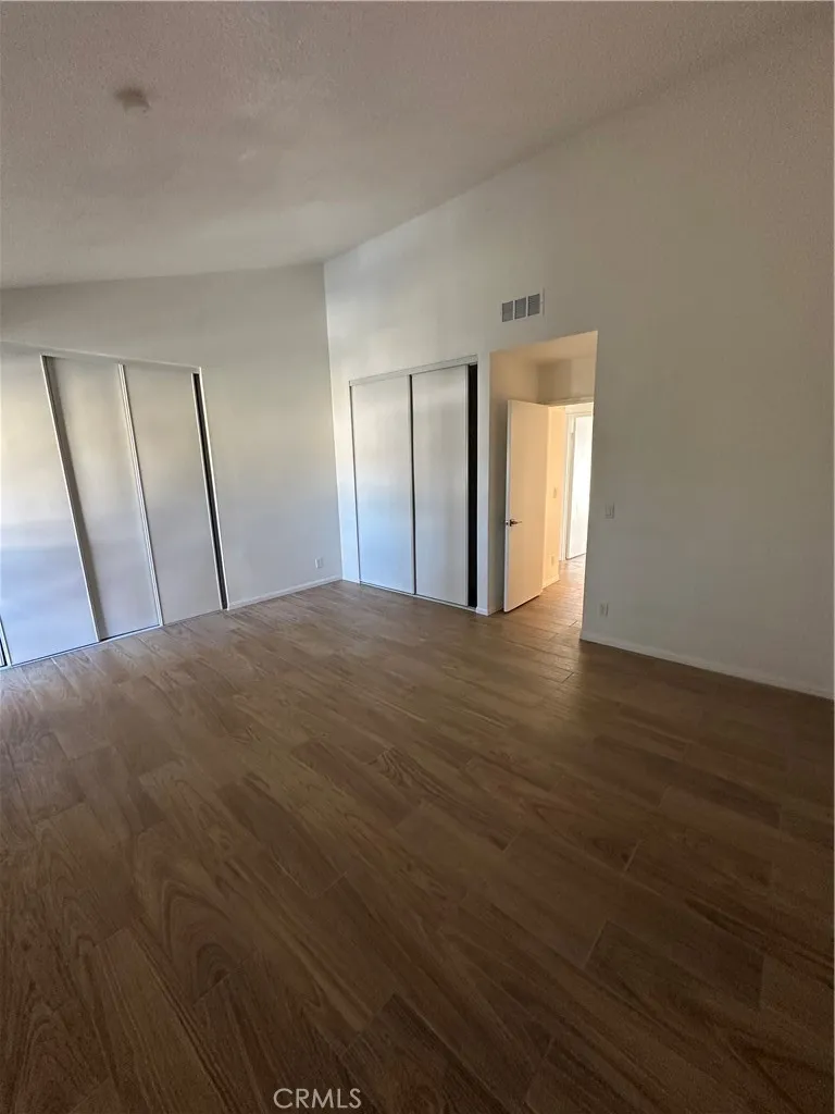 2674 Clarendon, B Avenue Huntington Park, CA 90255