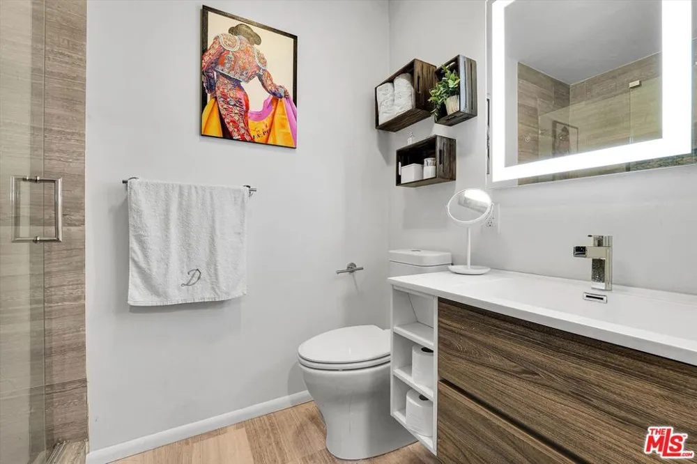 1233 Laurel Avenue #114 West Hollywood, CA 90046