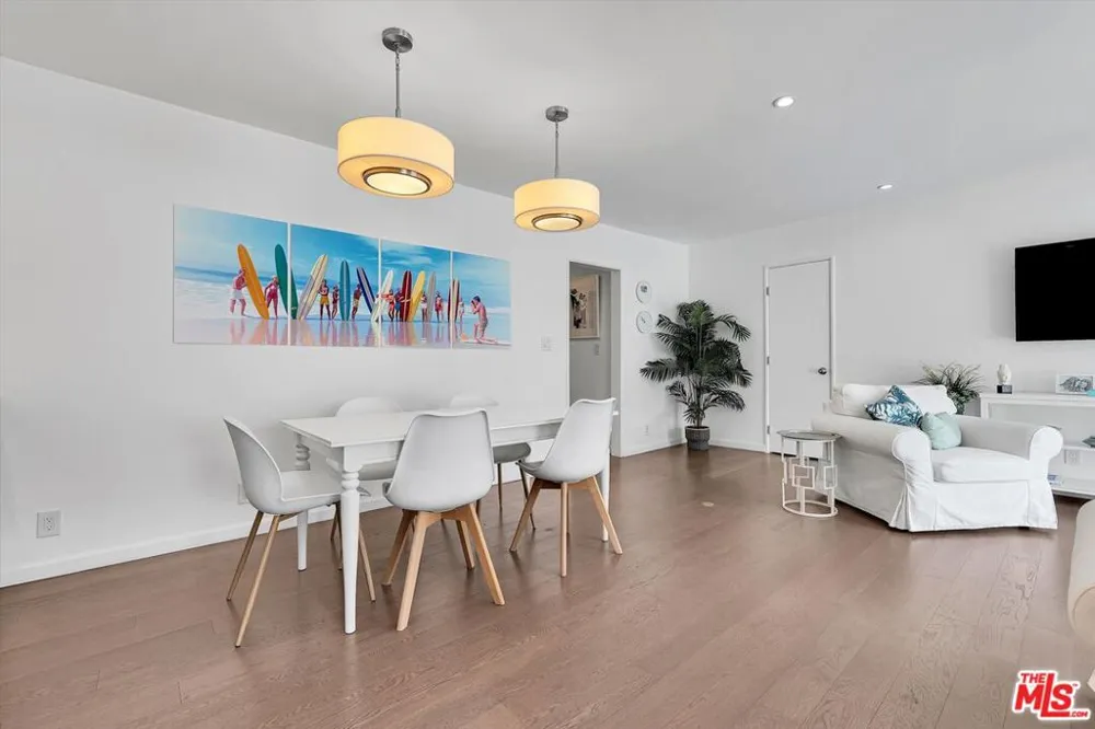1233 Laurel Avenue #114 West Hollywood, CA 90046