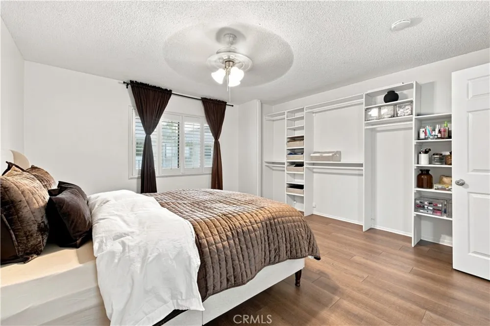 22 Country Mile Pomona, CA 91766