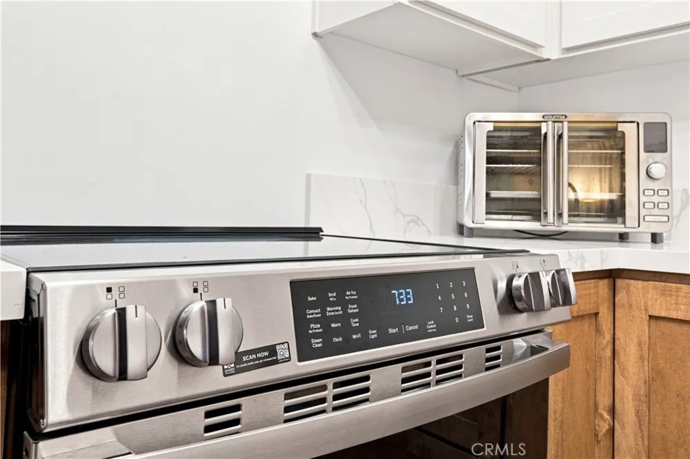 22 Country Mile Pomona, CA 91766
