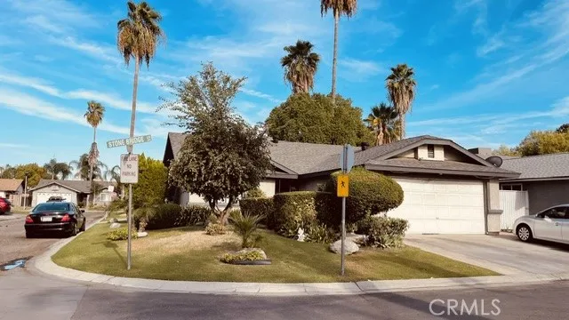 5900 Stone Bridge Bakersfield, CA 93313