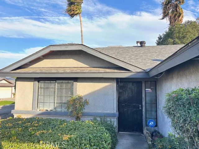 5900 Stone Bridge Bakersfield, CA 93313
