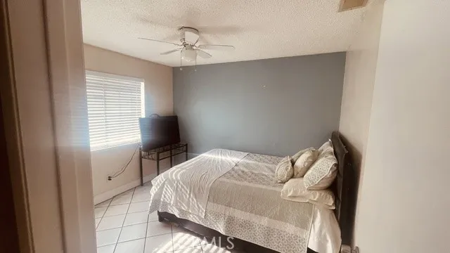 5900 Stone Bridge Bakersfield, CA 93313
