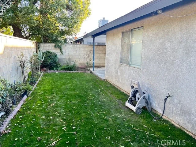 5900 Stone Bridge Bakersfield, CA 93313