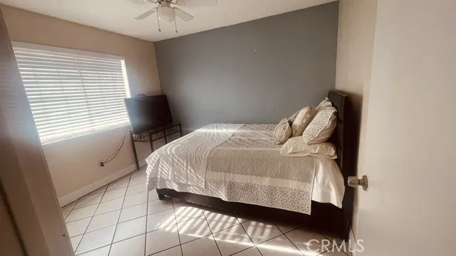 5900 Stone Bridge Bakersfield, CA 93313