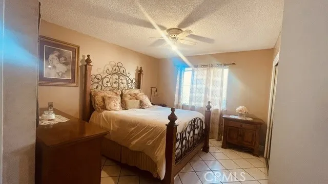 5900 Stone Bridge Bakersfield, CA 93313