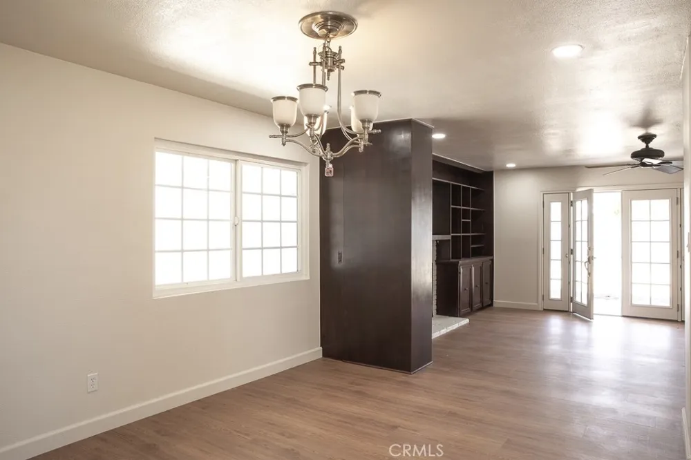 10740 Coloma Loma Linda, CA 92354