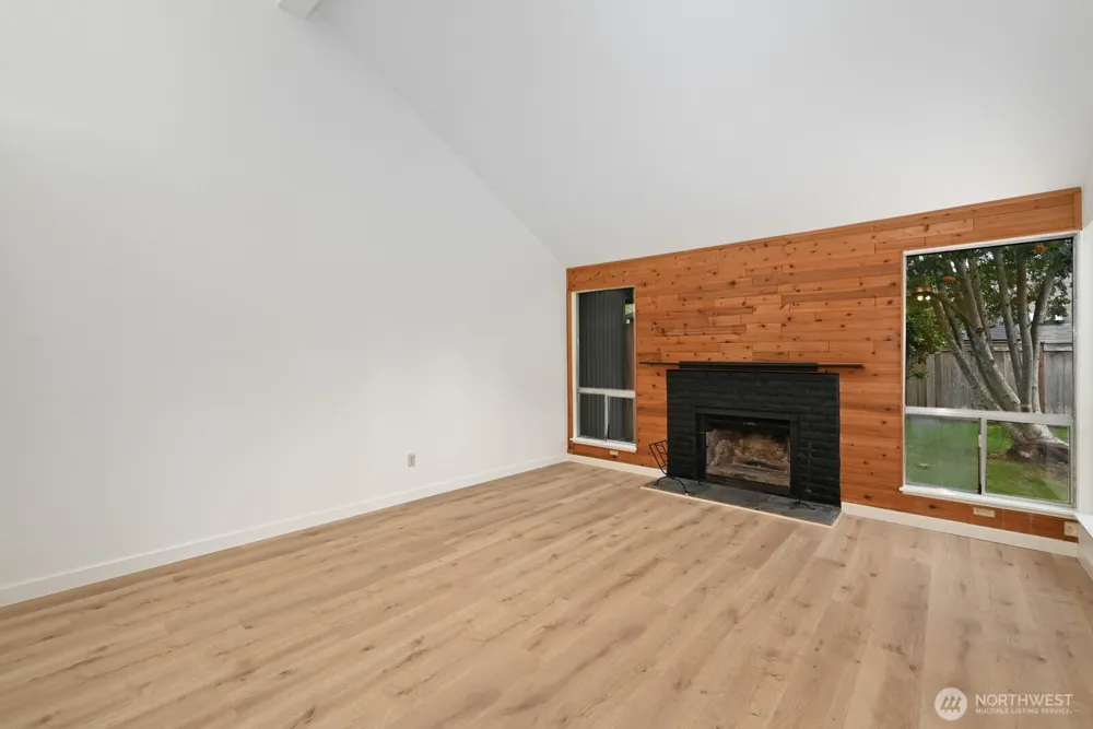 3013 M STREET NE Auburn, WA 98002