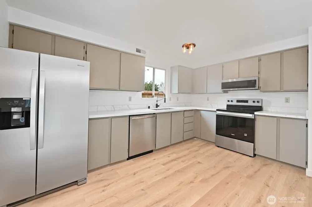 3013 M STREET NE Auburn, WA 98002
