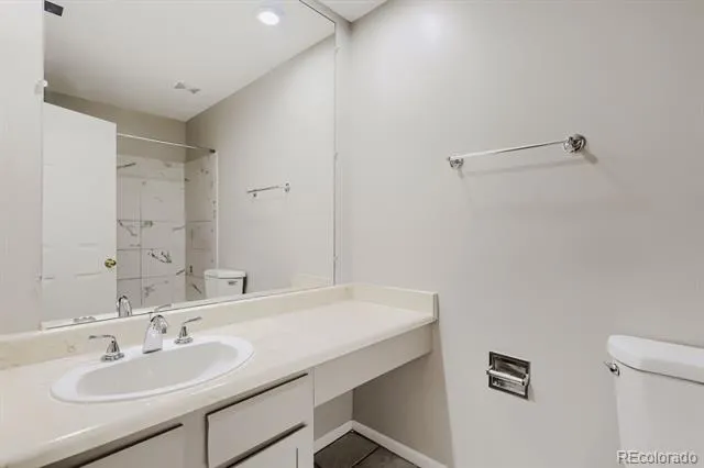 2181 S Victor Street #E Aurora, CO 80014