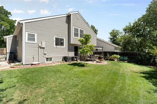 9962 W 82nd Place Arvada, CO 80005