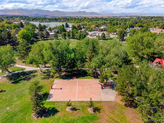 9962 W 82nd Place Arvada, CO 80005