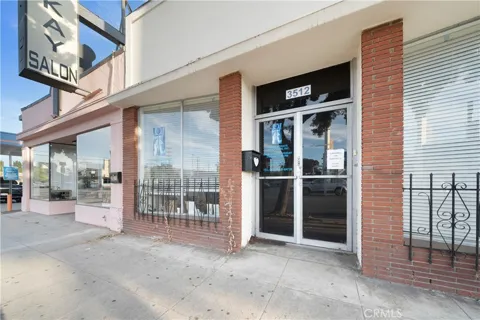 3512 W Victory