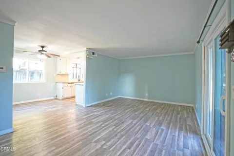 434 Oakland Avenue #2