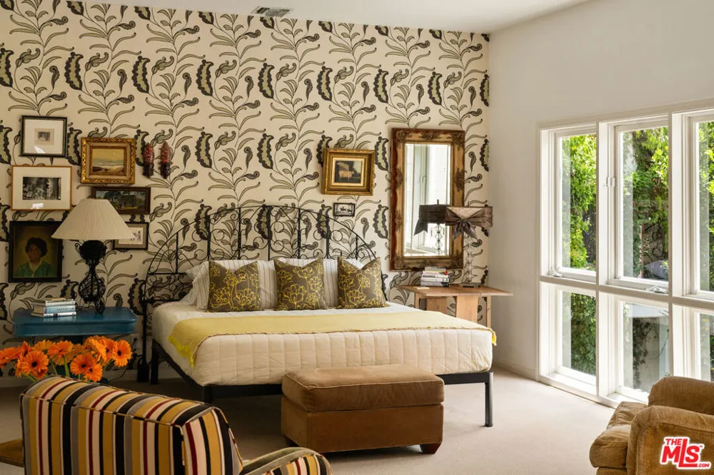 454 Sycamore Road Santa Monica, CA 90402