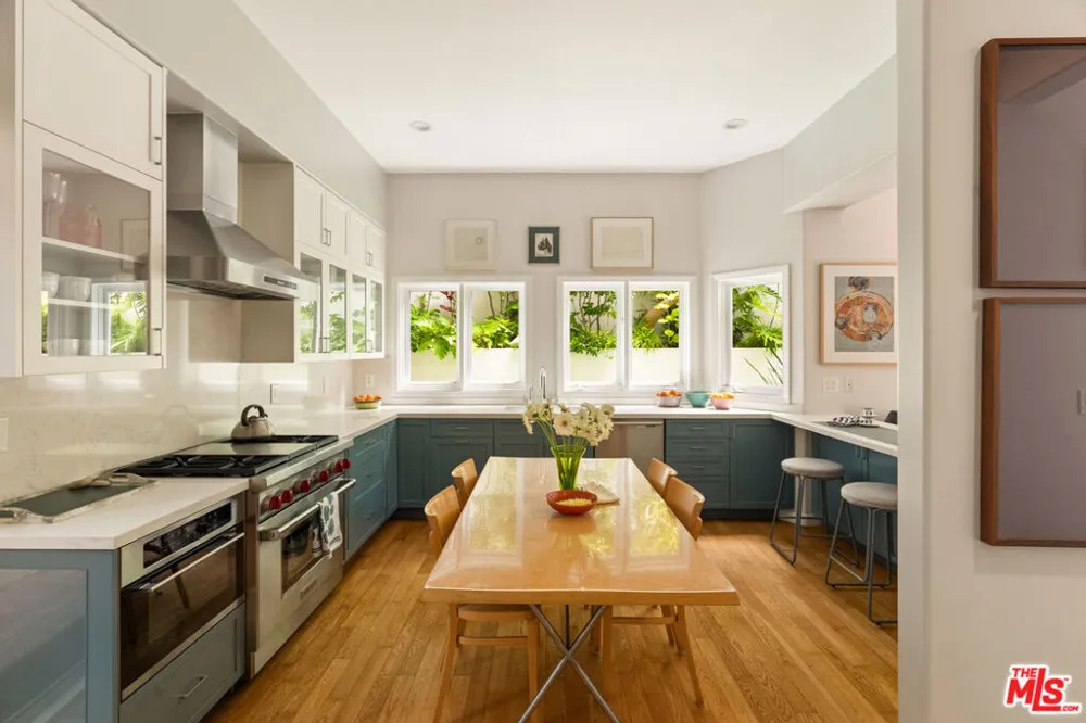 454 Sycamore Road Santa Monica, CA 90402