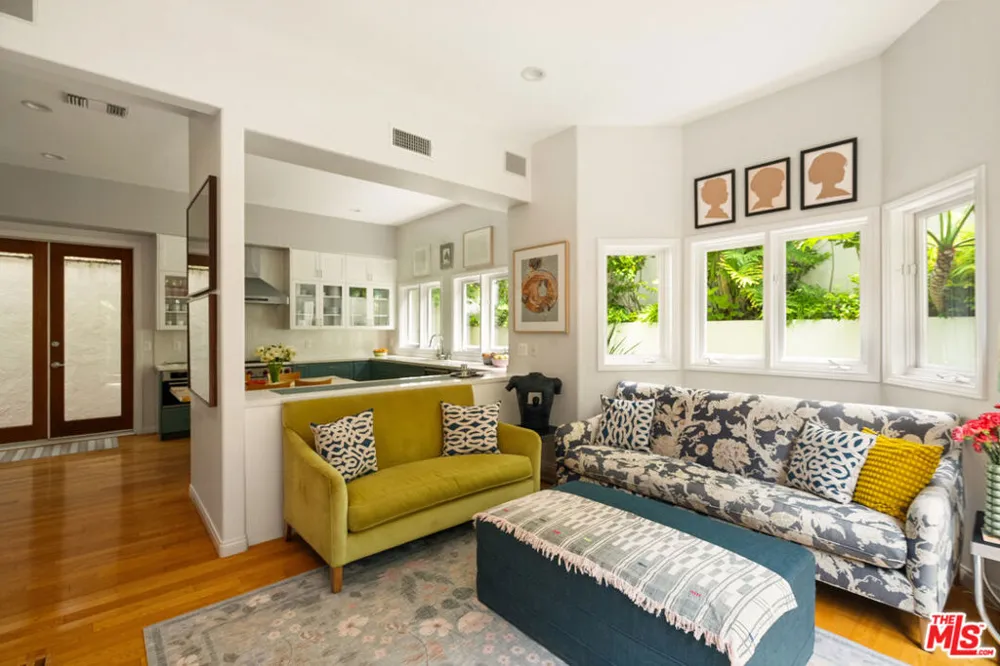 454 Sycamore Road Santa Monica, CA 90402