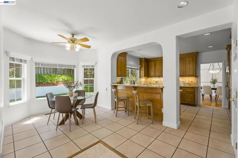 313 Diamond Ct Pleasanton, CA 94566
