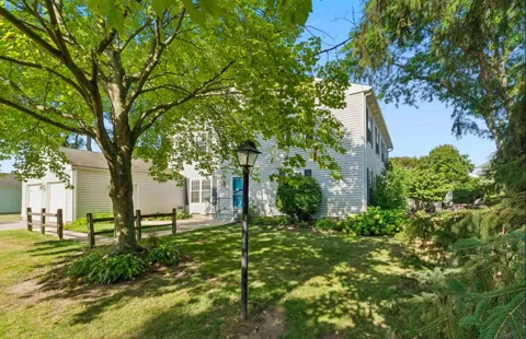 38655 Bayside Court