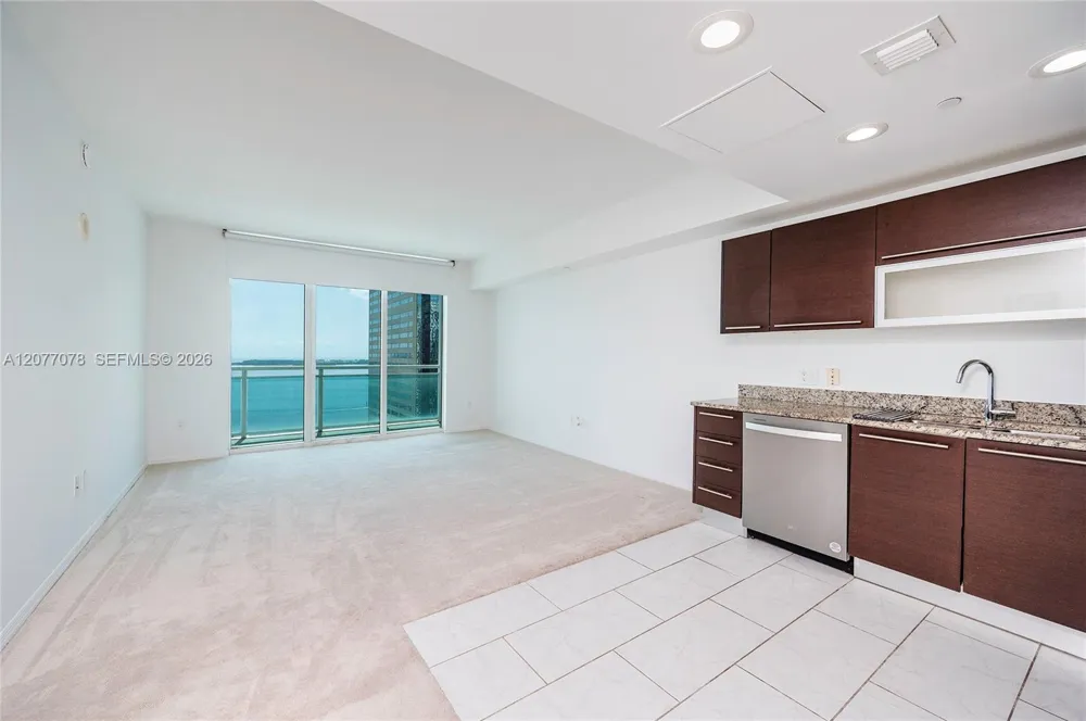 951 Brickell Ave #2608 Miami, FL 33131