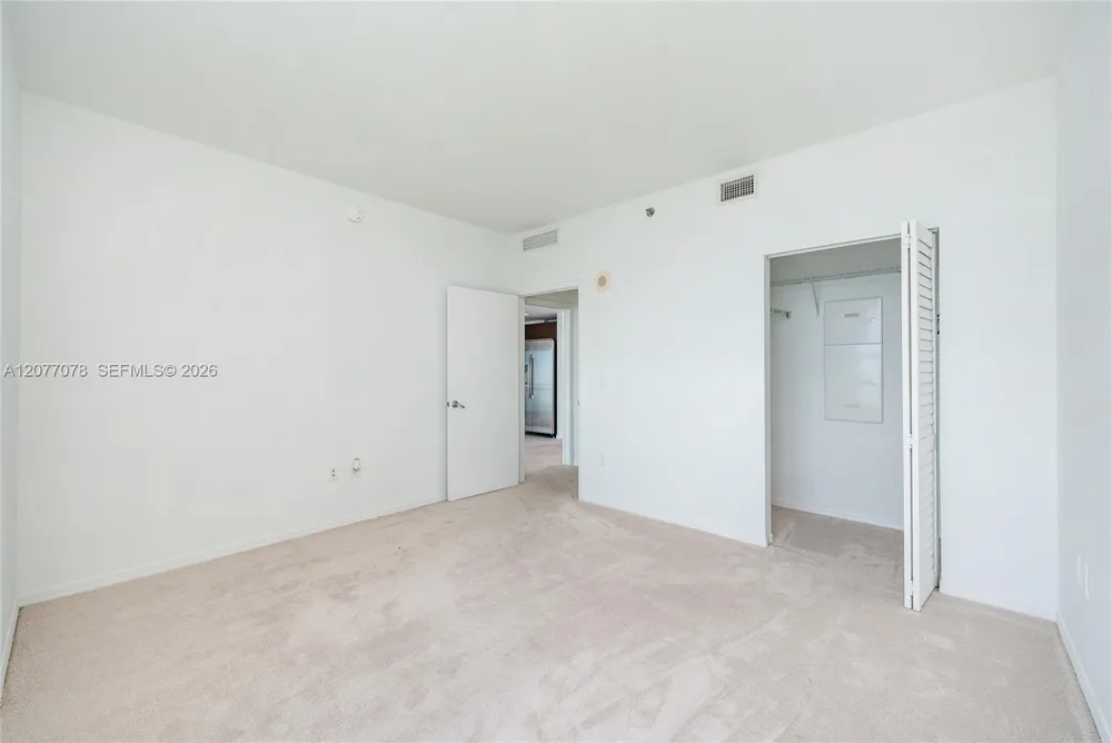 951 Brickell Ave #2608 Miami, FL 33131