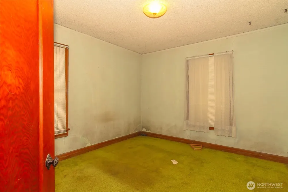 558 E 1st Avenue Colville, WA 99114