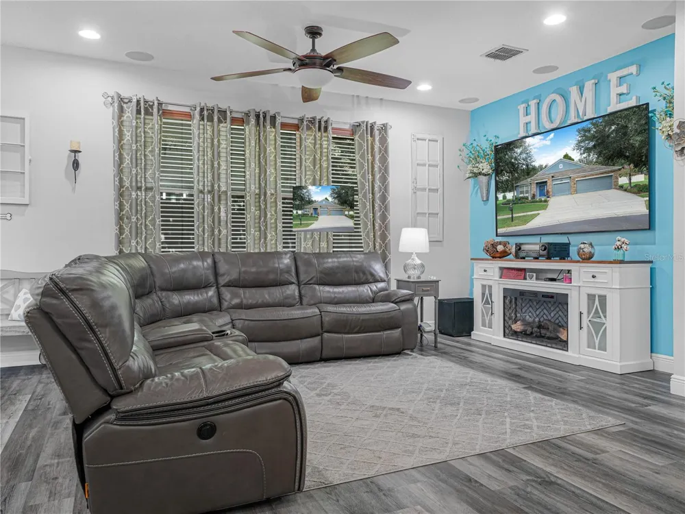 112 PECORRI COURT Auburndale, FL 33823