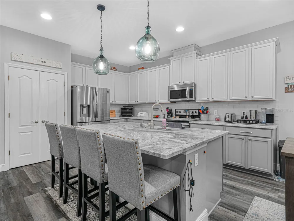 112 PECORRI COURT Auburndale, FL 33823