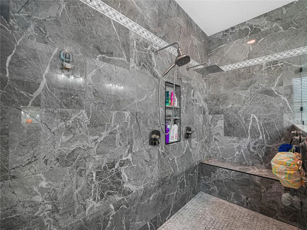 112 PECORRI COURT Auburndale, FL 33823
